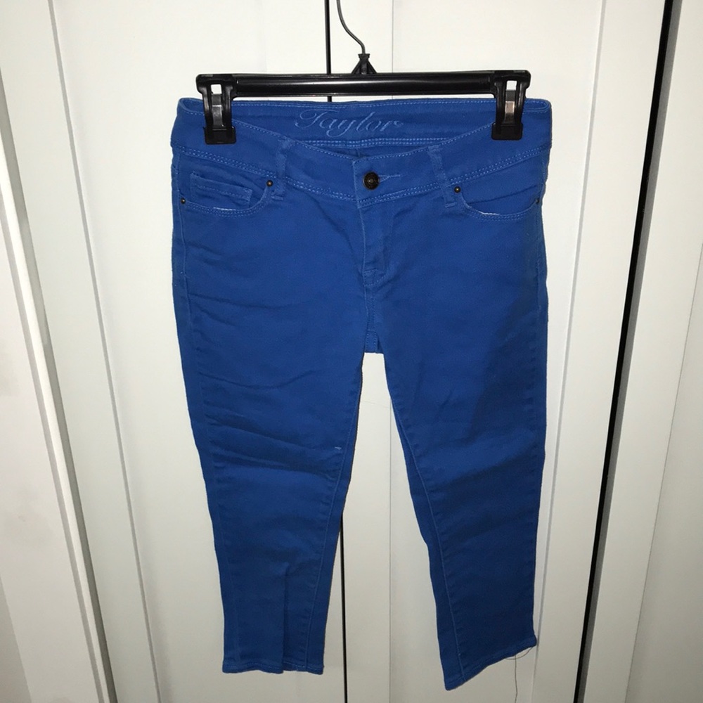 Blue capris